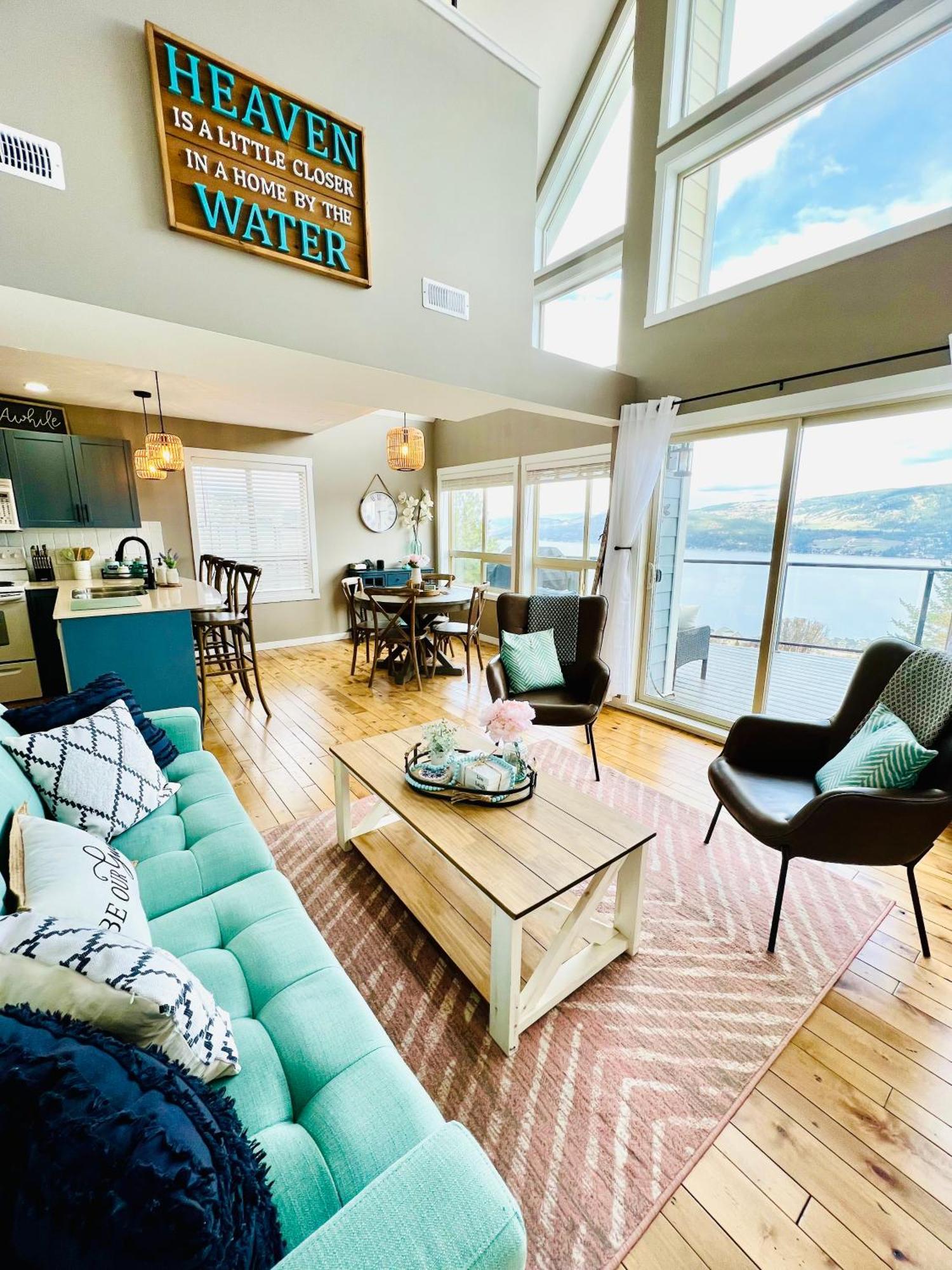 Jasmine Cottage Kelowna Exterior foto